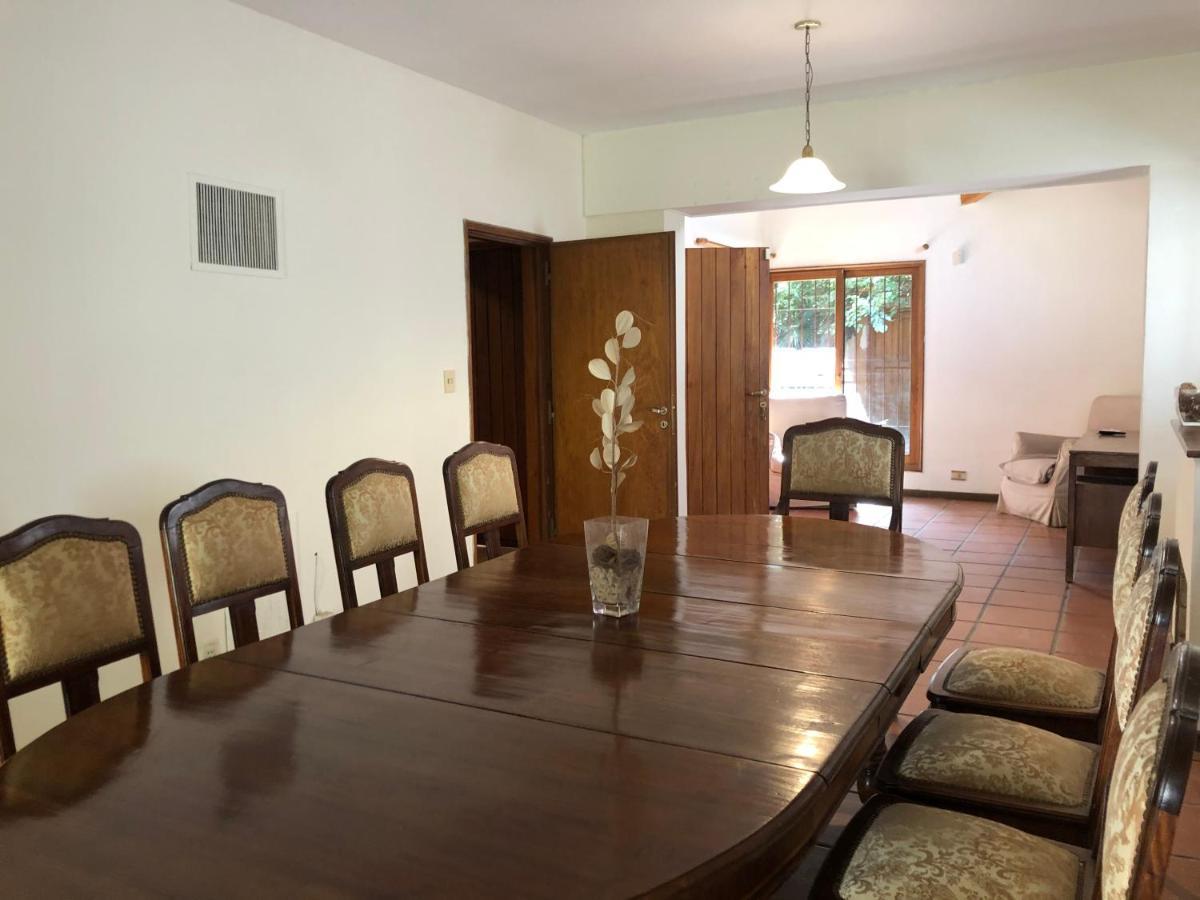 Villa Veinticinco Casa De Huespedes Mendoza Exterior foto